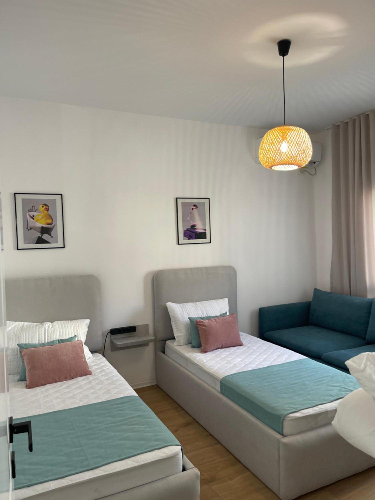 Sunny City Center Apartment Lezhë 外观 照片